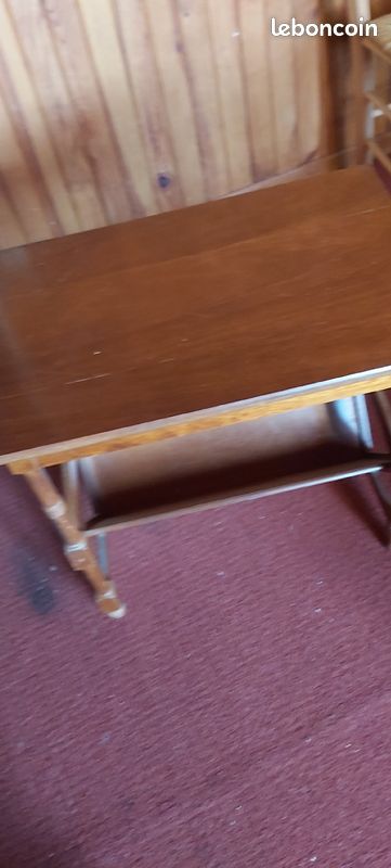 Porte revue (image 1)
