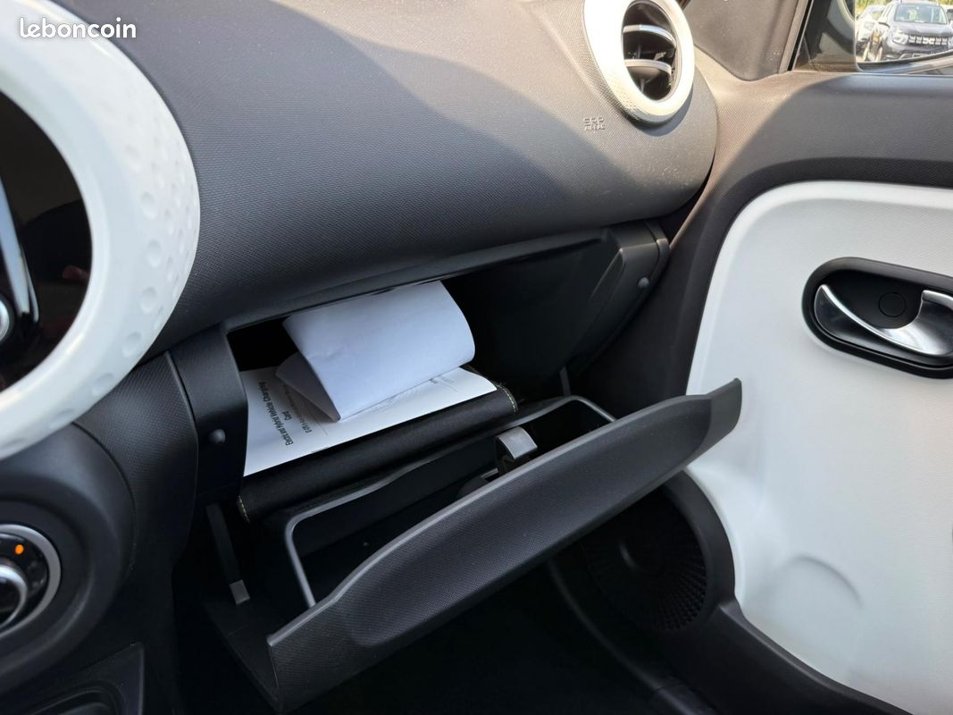 RENAULT TWINGO E-Tech Electrique Achat intégral III BERLINE Zen PHASE 2 (image 29)
