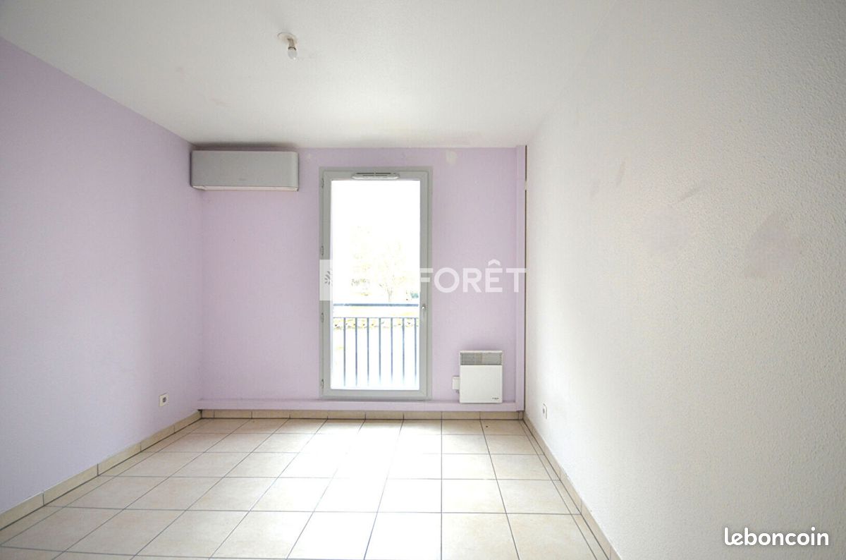 Maison a louer vaulx-en-velin - 5 pièce(s) - 102 m2 - Surfyn