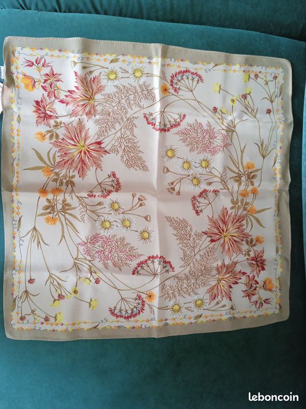 Foulard en soie (image 2)