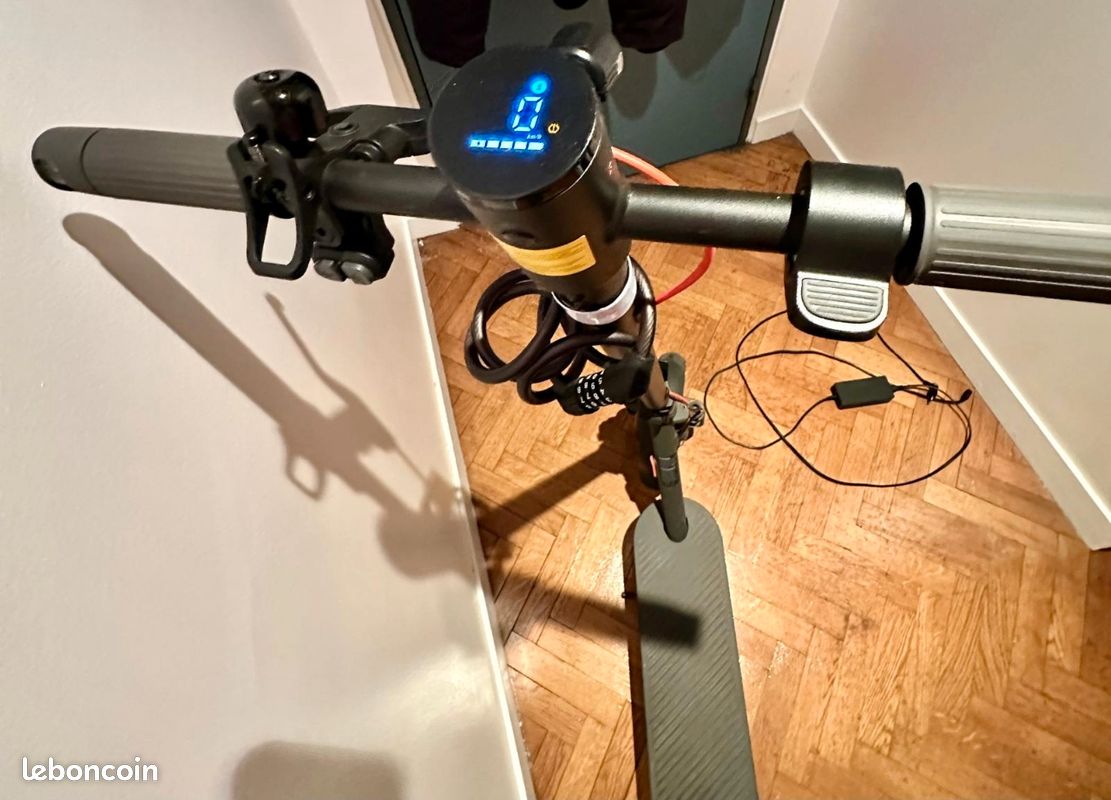 Xiaomi Trotinette Electrique Elite (image 3)