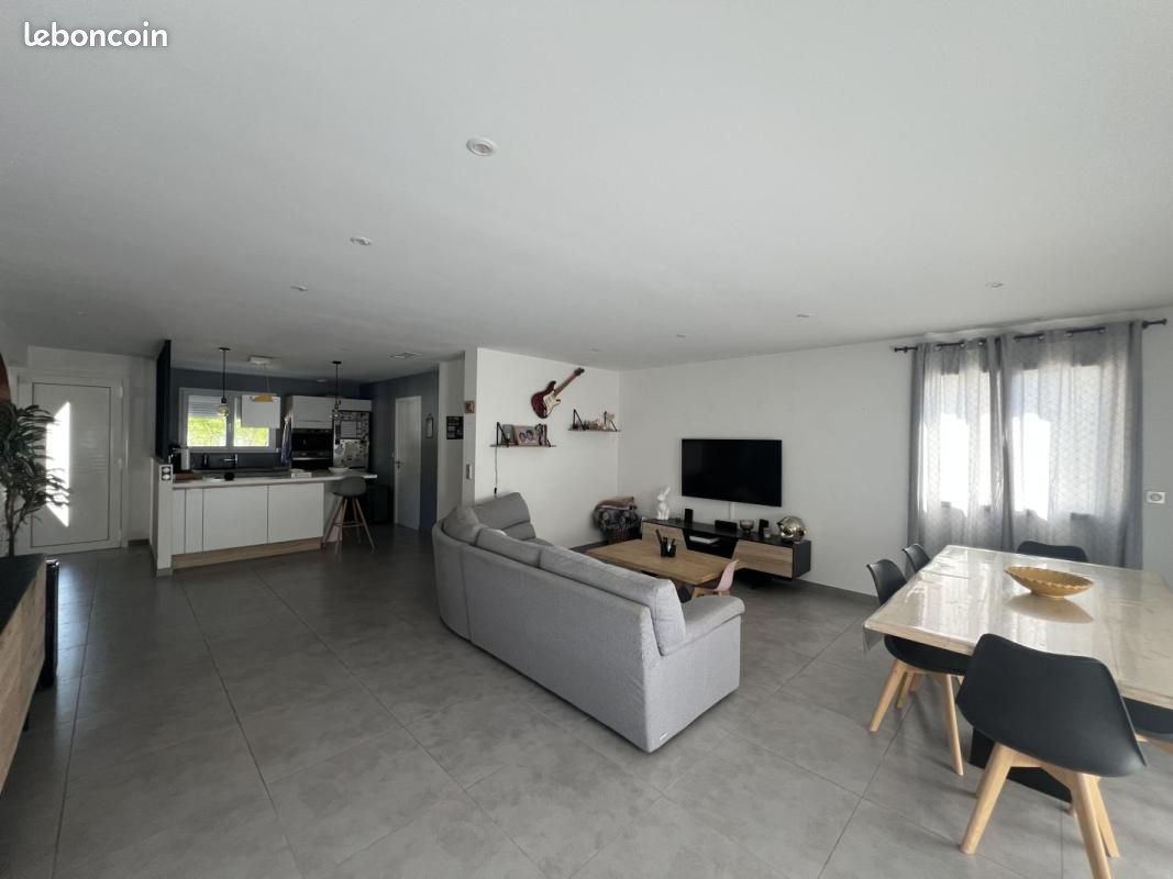 Maison 123 m² · à Saint-Mathieu-de-Tréviers · 123 m² · 464 000 €