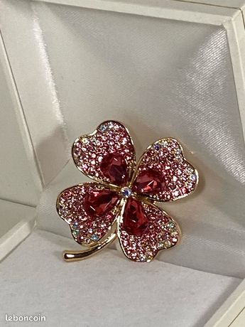 Femme Ruban D'or Papillon Cancer De L'enfant Sensibilisation