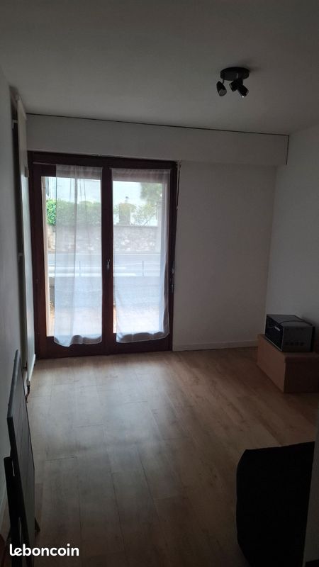 Appartement 1 pièce 18 m² · à Rodez · 18 m² · 290 €