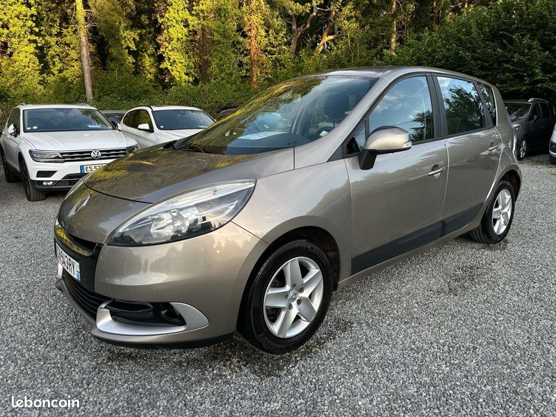 Renault Scenic 3 1.5 dCi 110 cv (image 1)