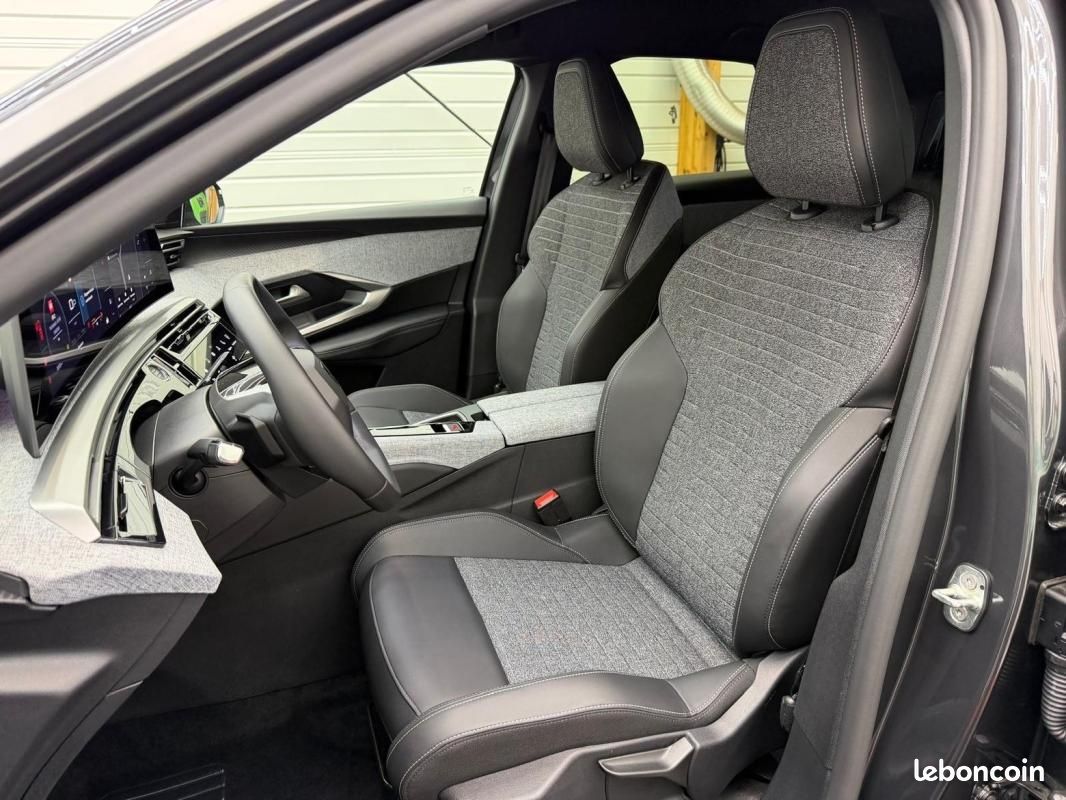 Peugeot 3008 (3) 1.2 HYBRID 145 ALLURE E-DCS6 PACK VISION 360 (image 4)