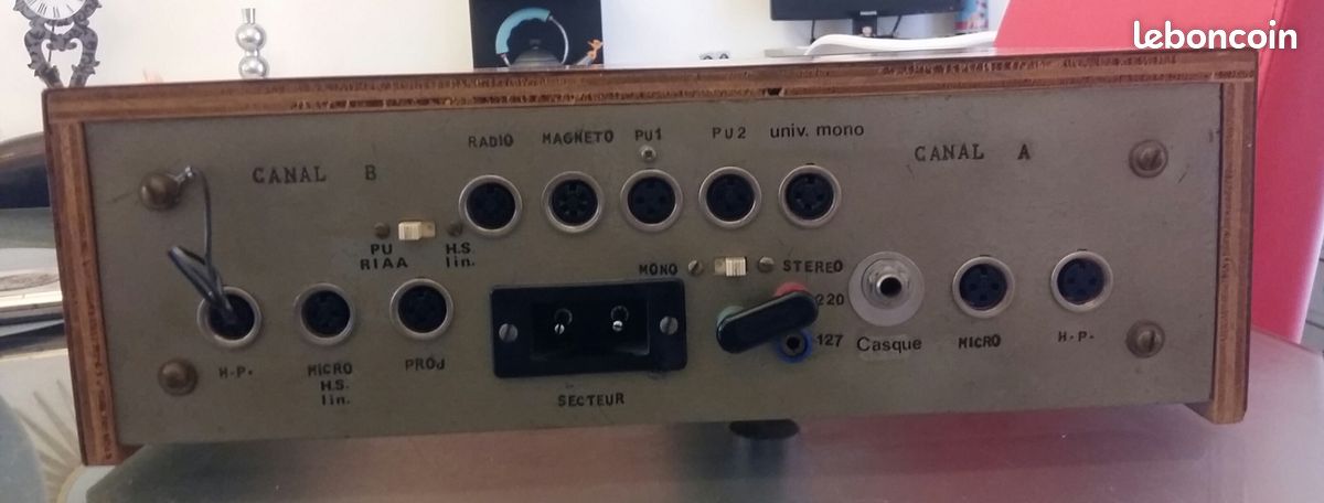2 Amplis Mono Televic Vintage 1975 – 120W – Matos Sono/studio – Occasion