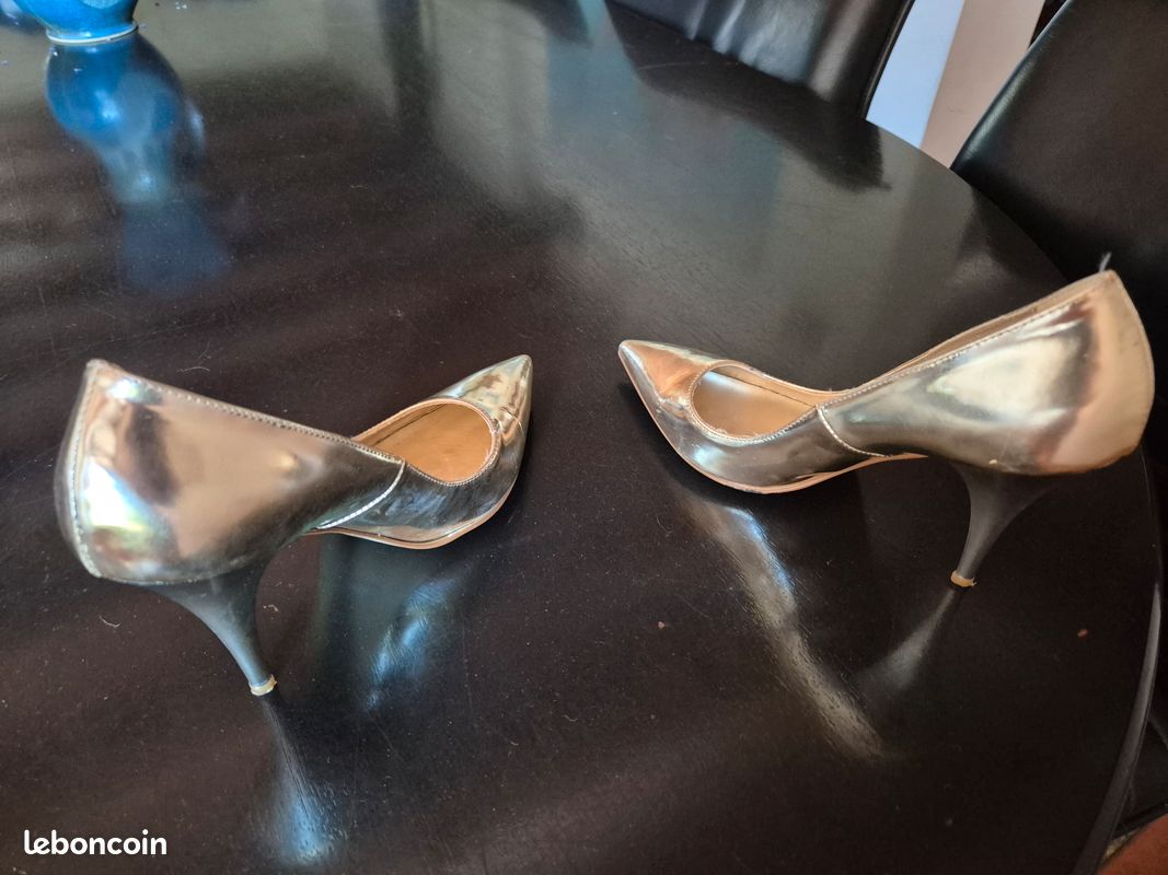 Chaussures dorées cuir (image 3)
