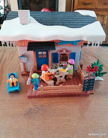 Playmobil chalet et ses skieurs - Playmobil