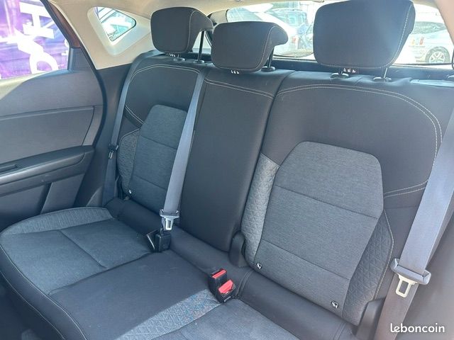 Renault CAPTUR 1.6 E-TECH HYBRIDE 145CH BUSINESS (image 5)