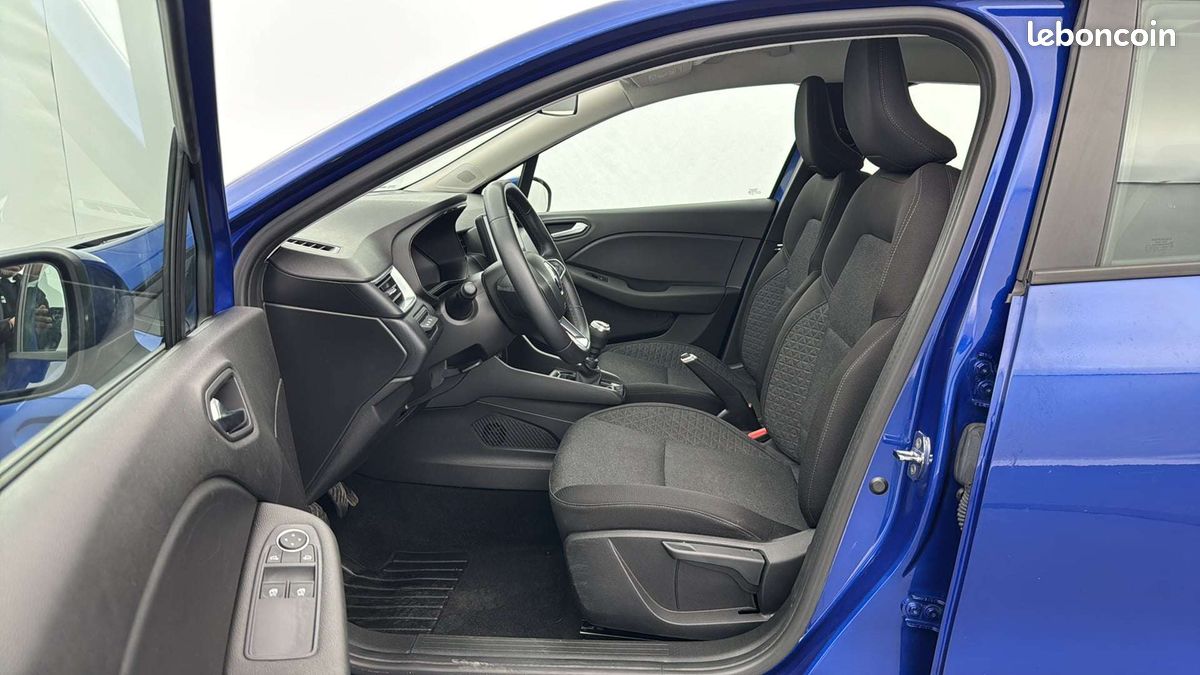 Renault clio tce 90 21n business (image 25)