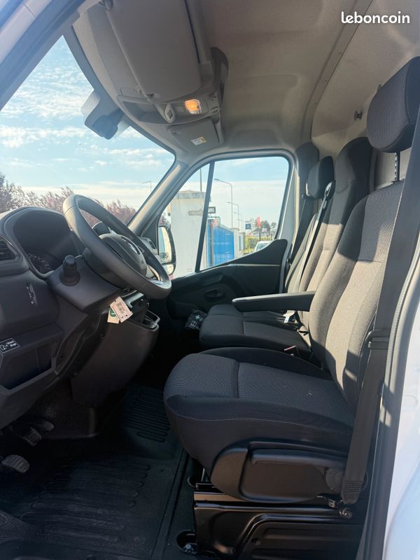 19916 HT , MASTER L2H2 2.3 DCI 150 Cv BV6 GRAND CONFORT, GALERIE , CARPLAY , TBEG (image 5)