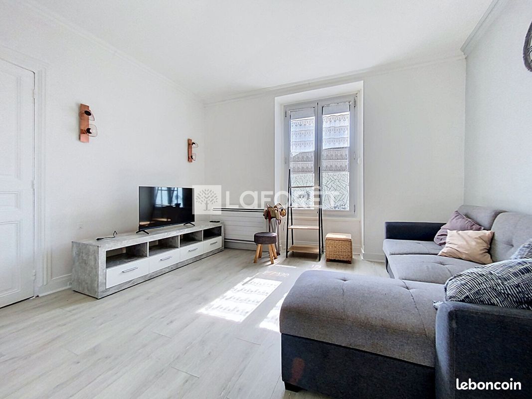 Appartement 2 pièces 49 m² · à Montlhéry · 49 m² · 750 €/mois