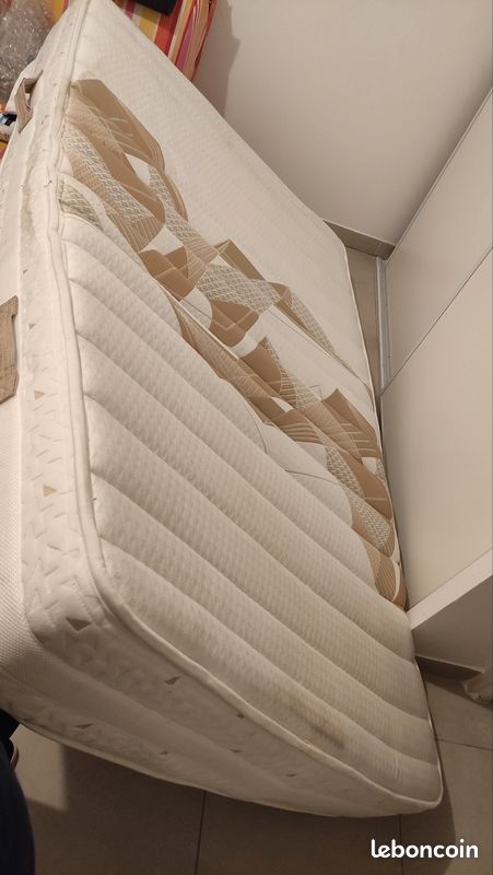 Matelas 120*190 maison de la literie sous garantie (image 3)