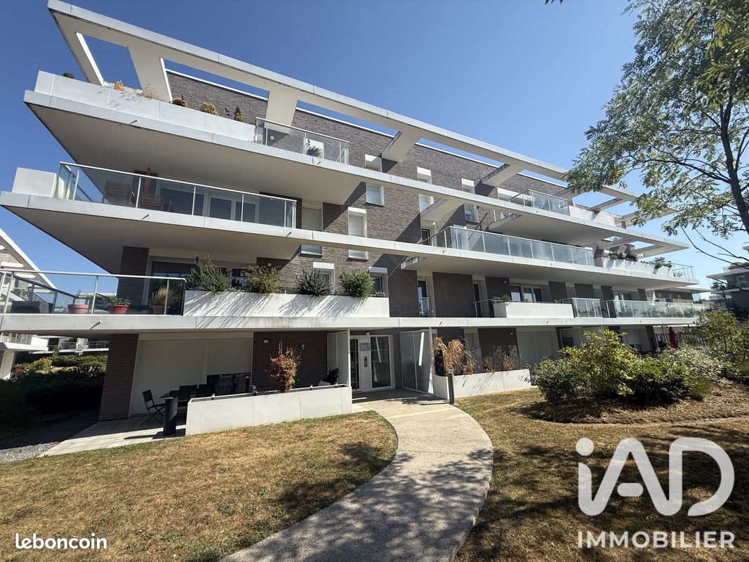 Appartement 2 pièces 42 m² · à Villeneuve-d'Ascq · 42 m² · 192 000 €
