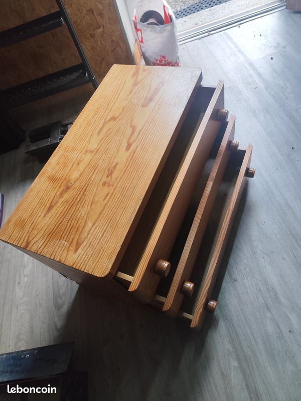 Commode (image 3)