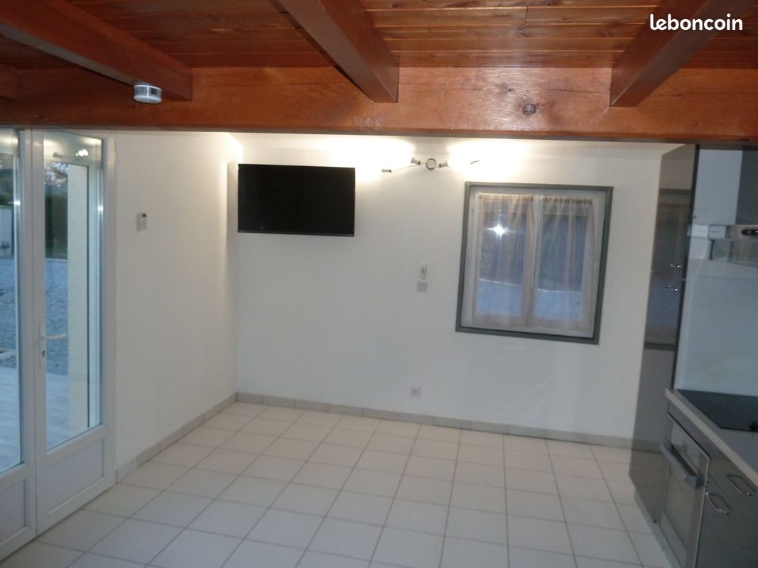 Appartement 1 pièce 30 m² · à Barbezieux-Saint-Hilaire · 30 m² · 480 €