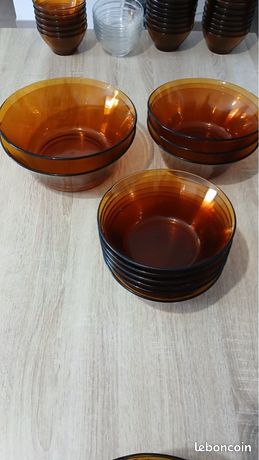 Lot de 4 assiettes Duralex ambrées Brunes - Grandes remises d'automne