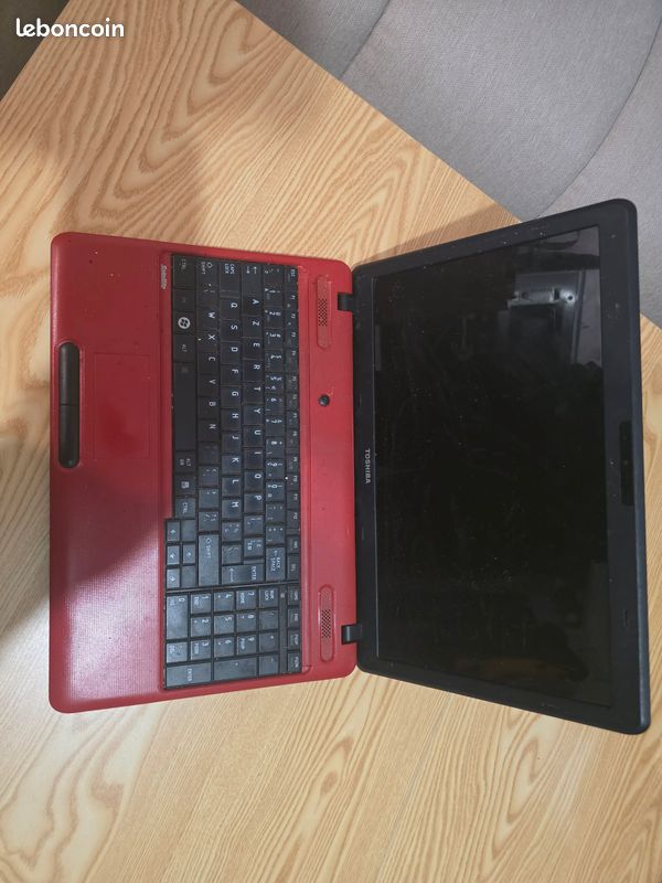 Base Châssis Inférieur Pour Toshiba Satellite C660 - AP0H0000400 - Occasion