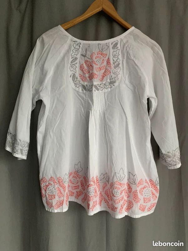 Blouse brodée Fragonard (image 2)