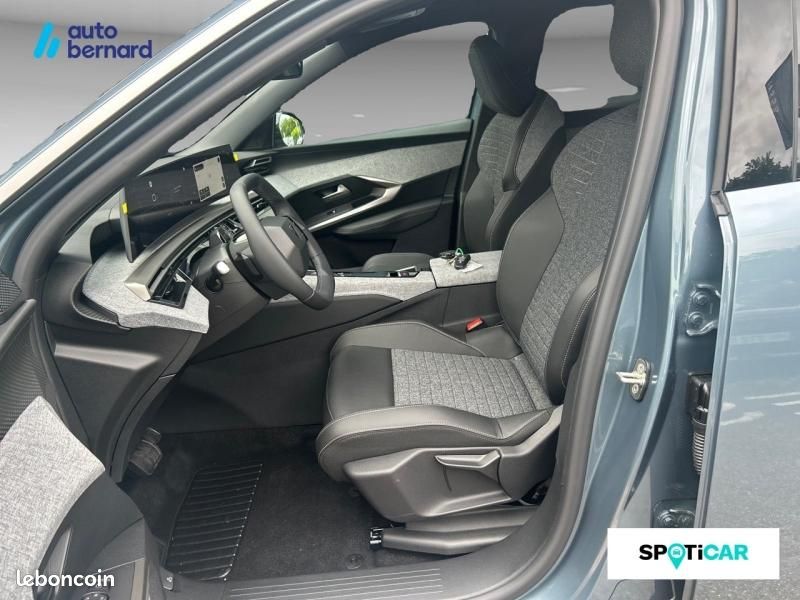 Peugeot 3008 1.2 Hybrid 145ch Allure e-DCS6 (image 9)