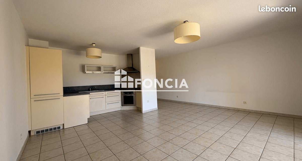 Appartement 3 pièces 65 m² · à Saint-Cyr-sur-Mer · 65 m² · 1 314 €/mois