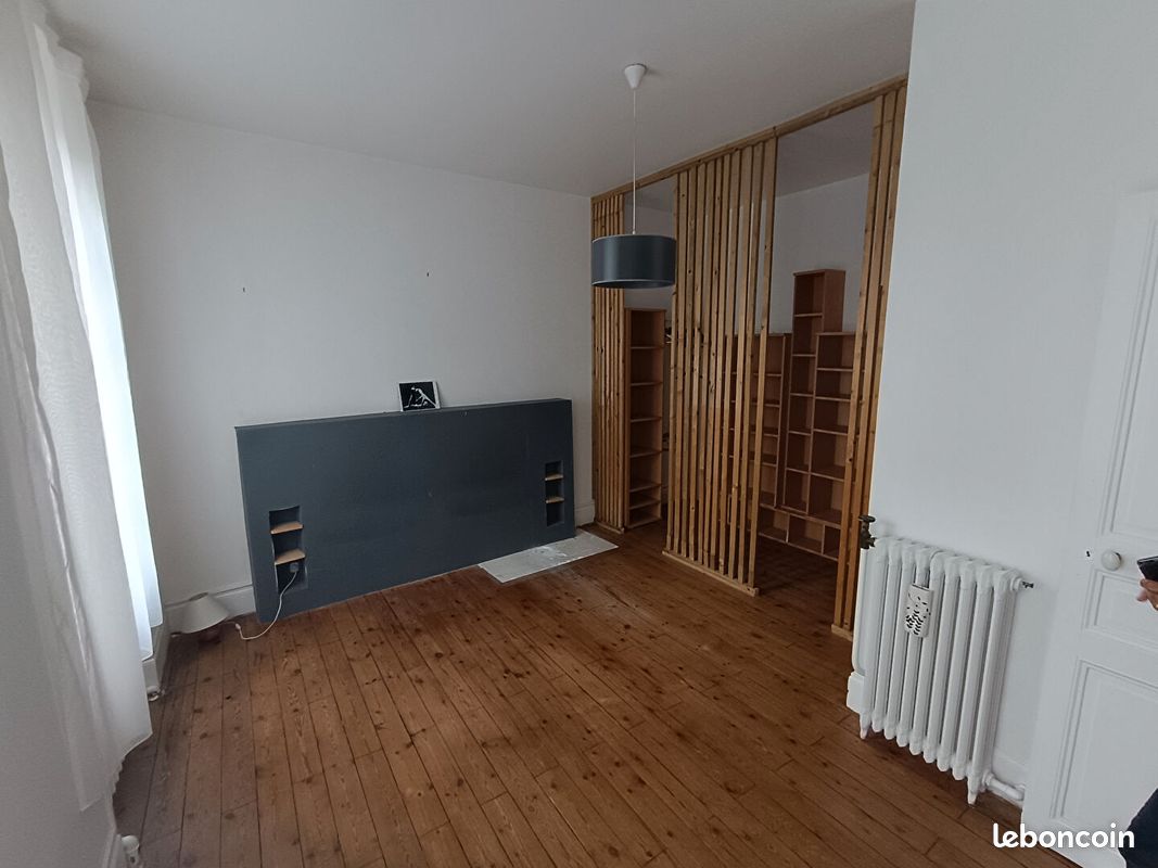 Maison a louer romorantin-lanthenay - 5 pièce(s) - 152 m2 - Surfyn