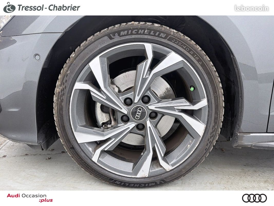 AUDI A3 Sportback 35 TFSI Mild Hybrid 150 S tronic 7 S Line (image 9)