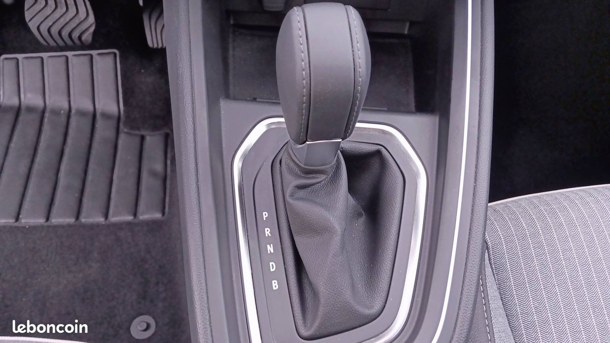 Renault clio e tech full hybrid 145 ch gsr2 techno (image 16)