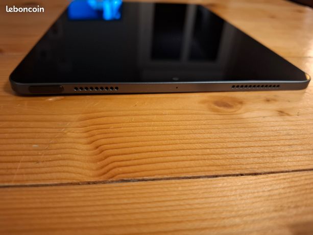 Tablette iPad Air 5e génération 3