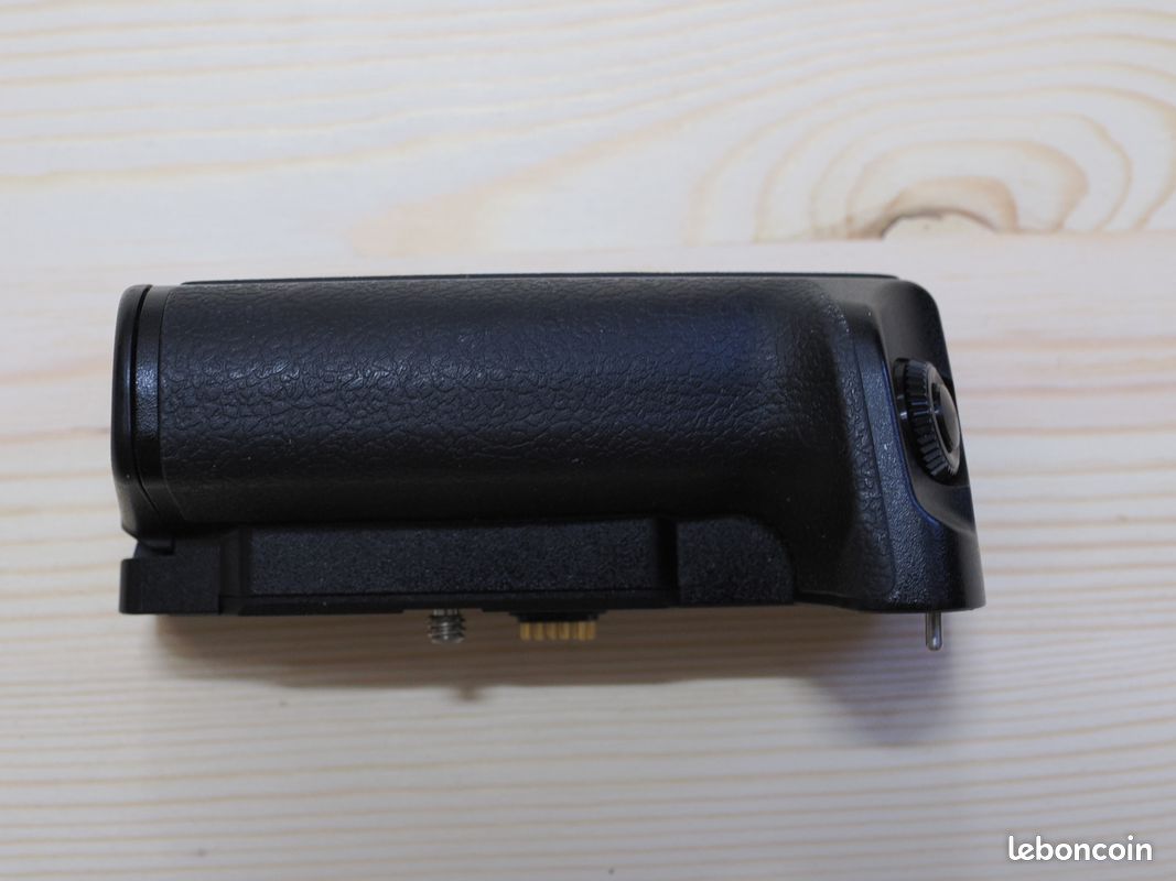 Grip Olympus HLD-9, très bon état (image 5)