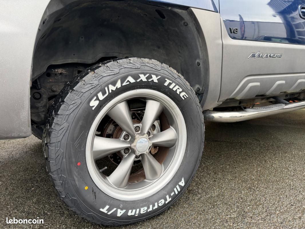 Chevrolet Avalanche V8 5.3 4x4 vortec (image 4)