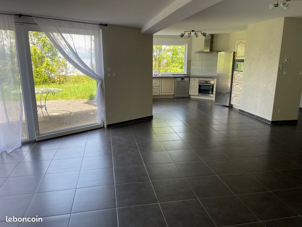 Evian T5 RDC 150m2 - 5mn Gare Lacustre