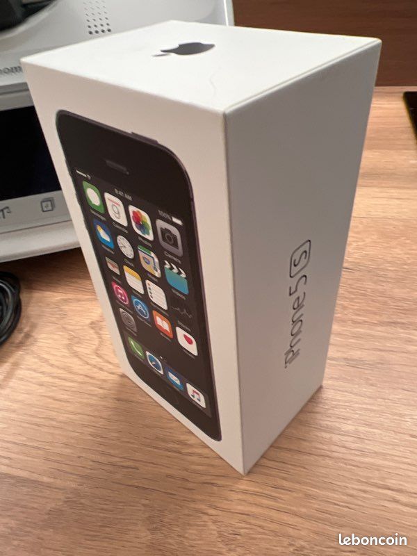 Boîte iPhone 5s Space Grey 16GB (image 2)