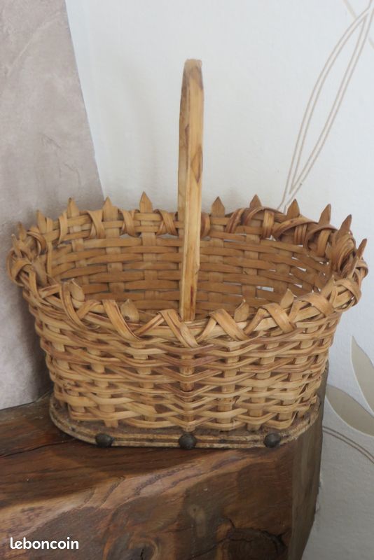 Anciens Petits Paniers En Osier, Jouets Miniatures Vintage, Lot