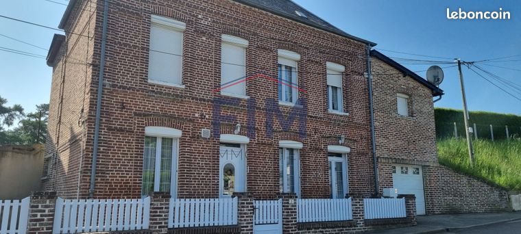 Maison 3 pièces 160 m²