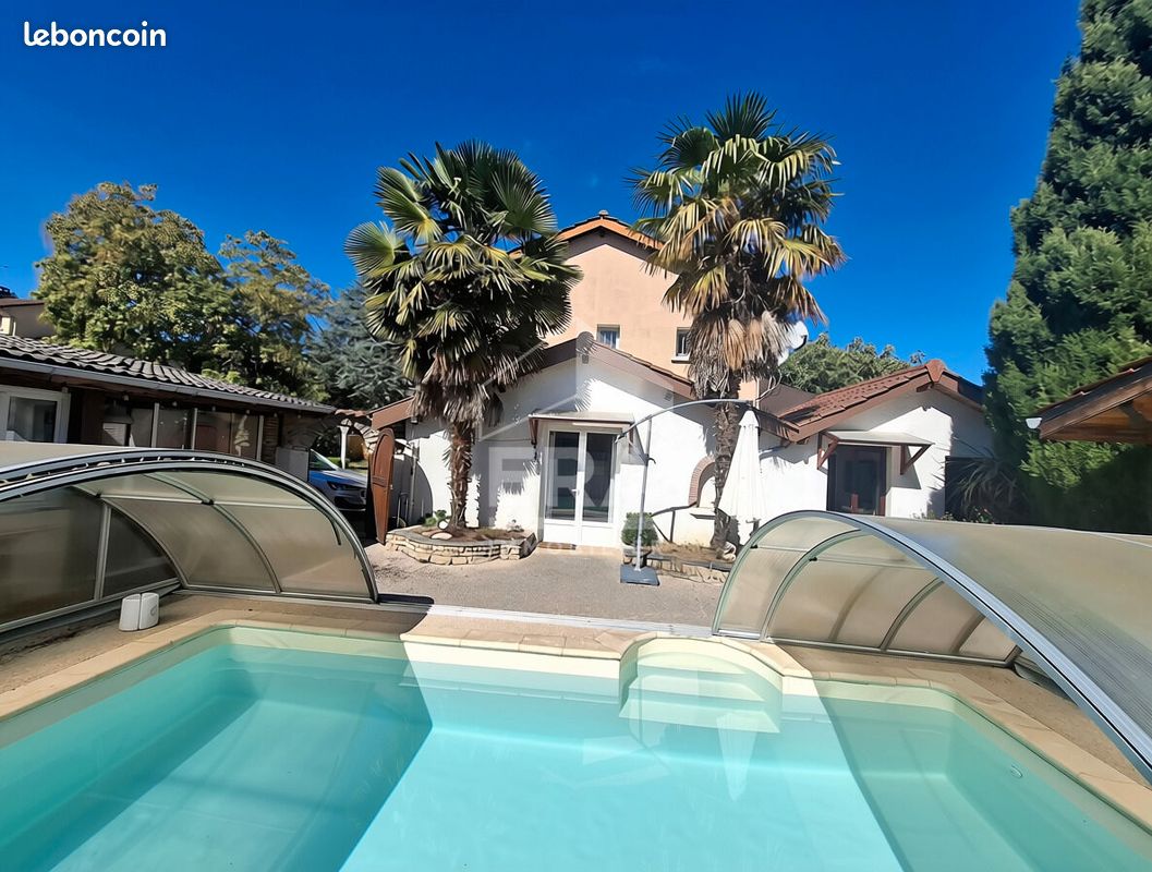 Maison 6 pièces 158 m² · à Viriat · 158 m² · 339 000 €