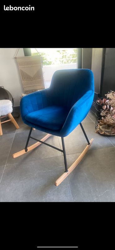 Fauteuil en velours rocking-chair (image 1)