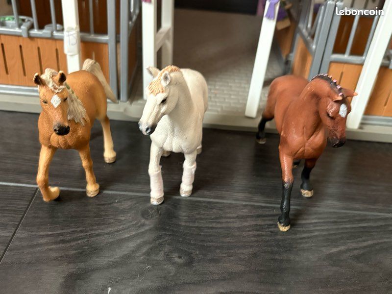 Écurie horse club schleich (image 2)