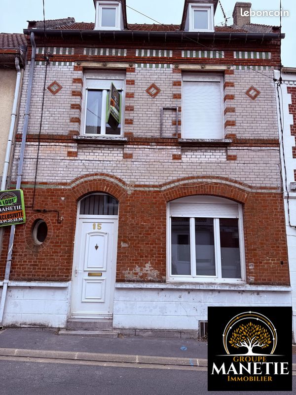 Maison 5 pièces 96 m² · à Brebières · 96 m² · 866 €