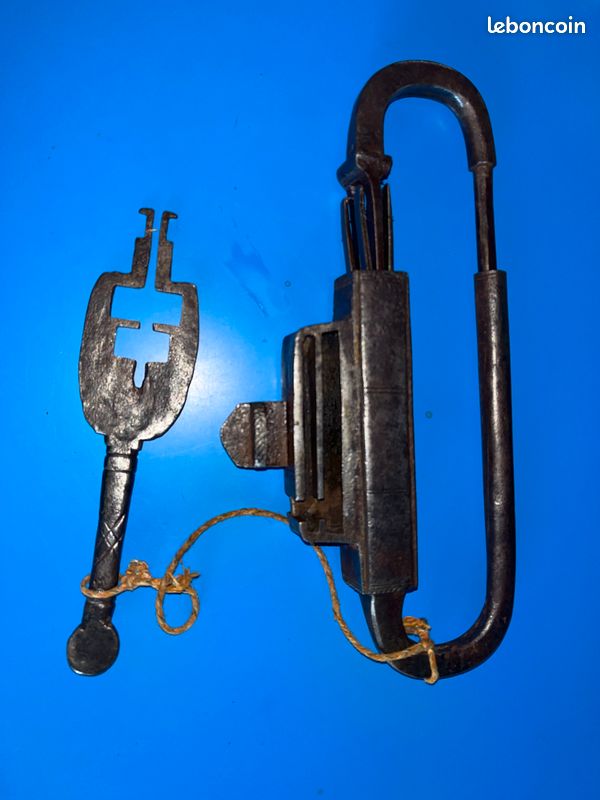 Important Cadenas Temple Bouddhiste XVIIIe Siècle (image 4)