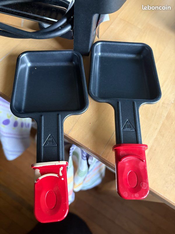 Appareil à raclette pour deux personnes (image 2)