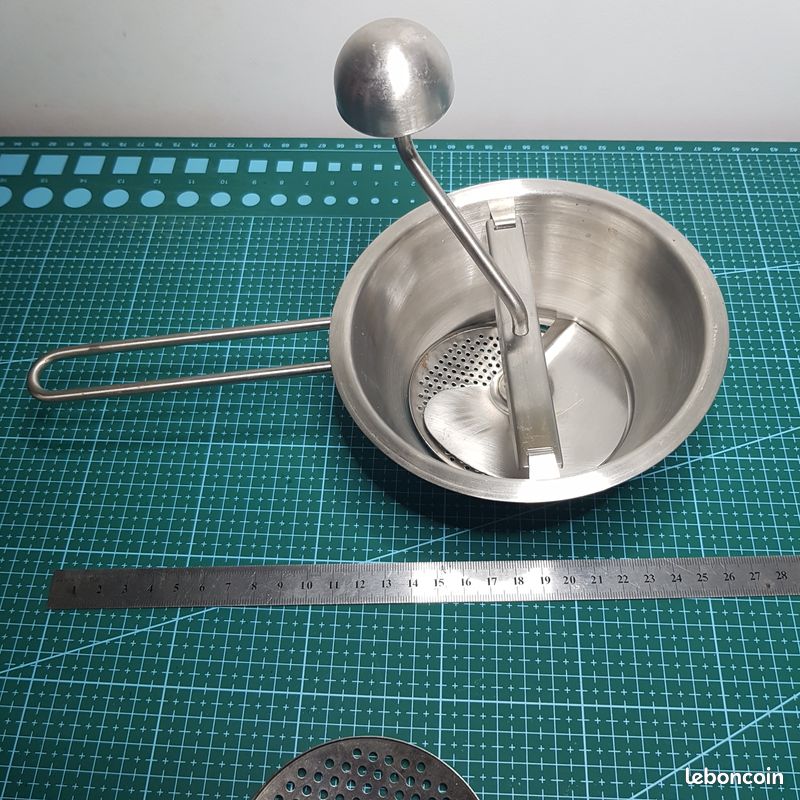 Petit Presse Purée Métal (image 2)