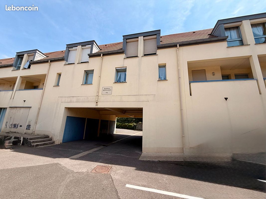 Appartement 2 pièces 44 m² · à Brie-Comte-Robert · 44 m² · 830 €