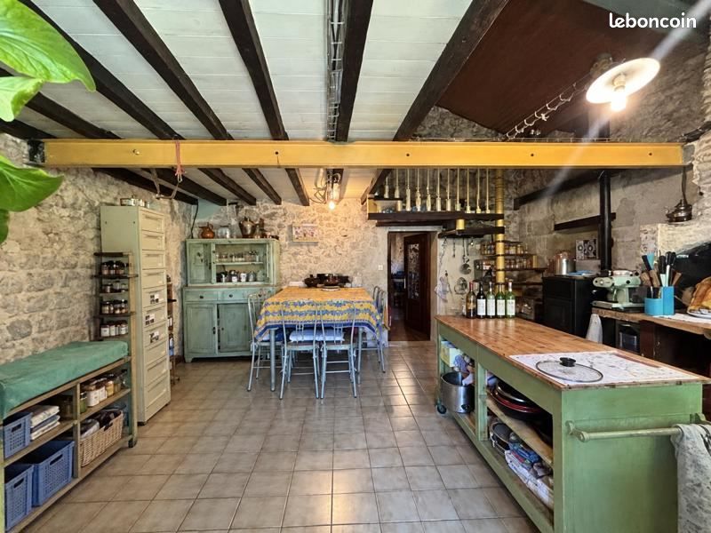 Maison 5 pièces 155 m² · à Castelnau-sur-Gupie · 155 m² · 110 000 €