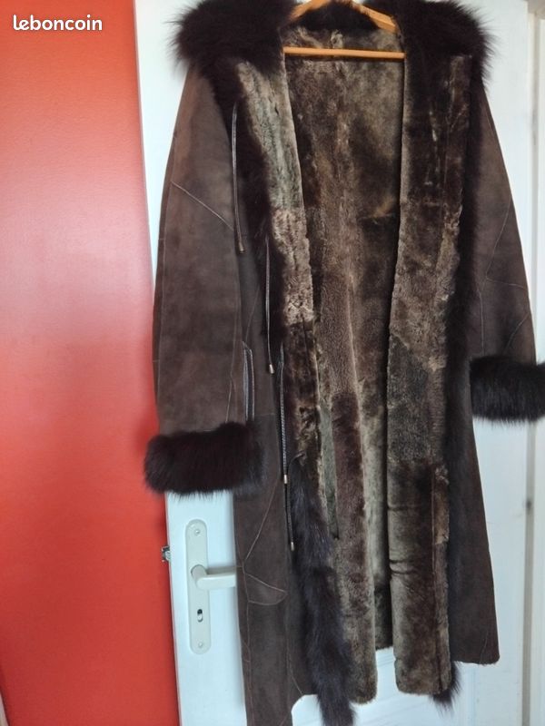 Manteau féminin fourure retournée Vêtements