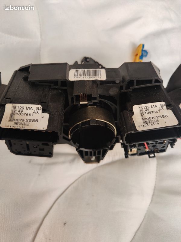 Commodo et contacteur tournant dacia Sandero (image 3)