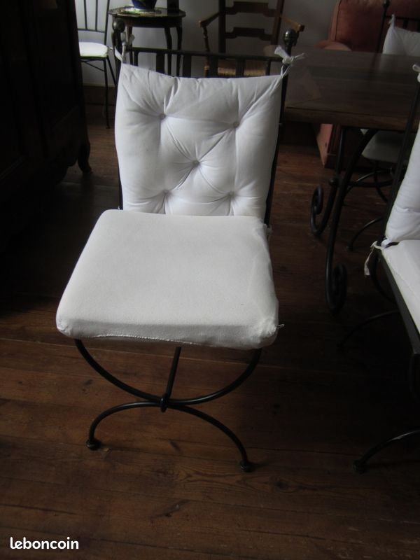 Chaises (image 1)
