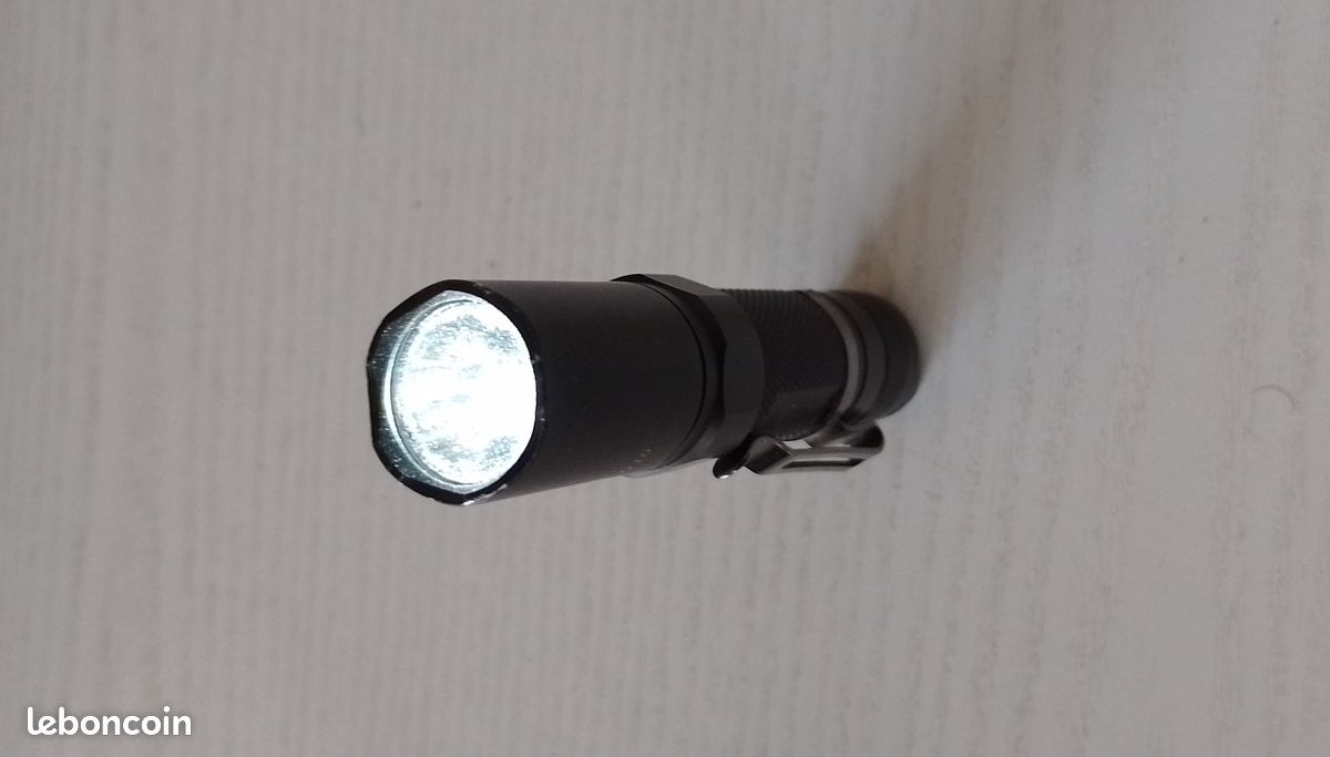 Lampe Fenix LD10 (image 7)