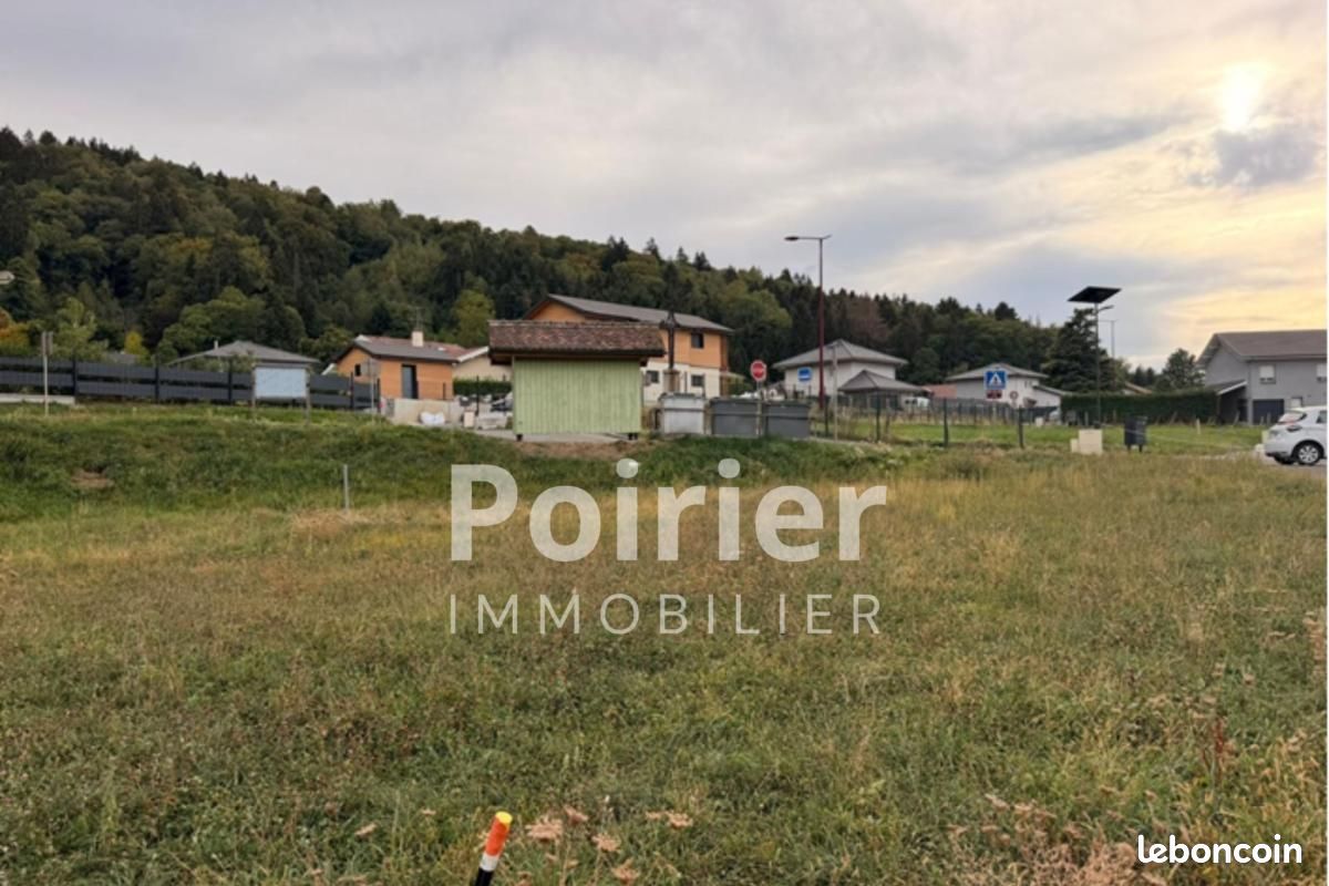 Terrain 473 m² Draillant · 159 640 €